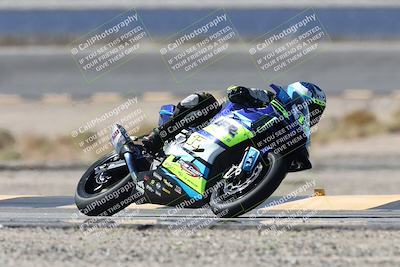 media/Oct-05-2025-CVMA (Sun) [[beeef4f201]]/Race 2-Supersport Middleweight/
